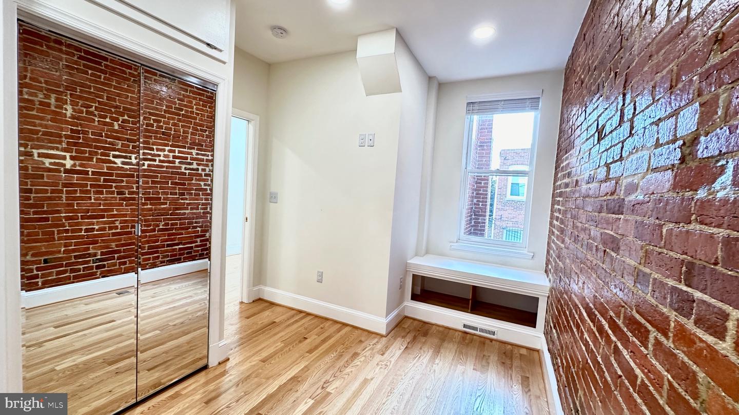 507 G St NE