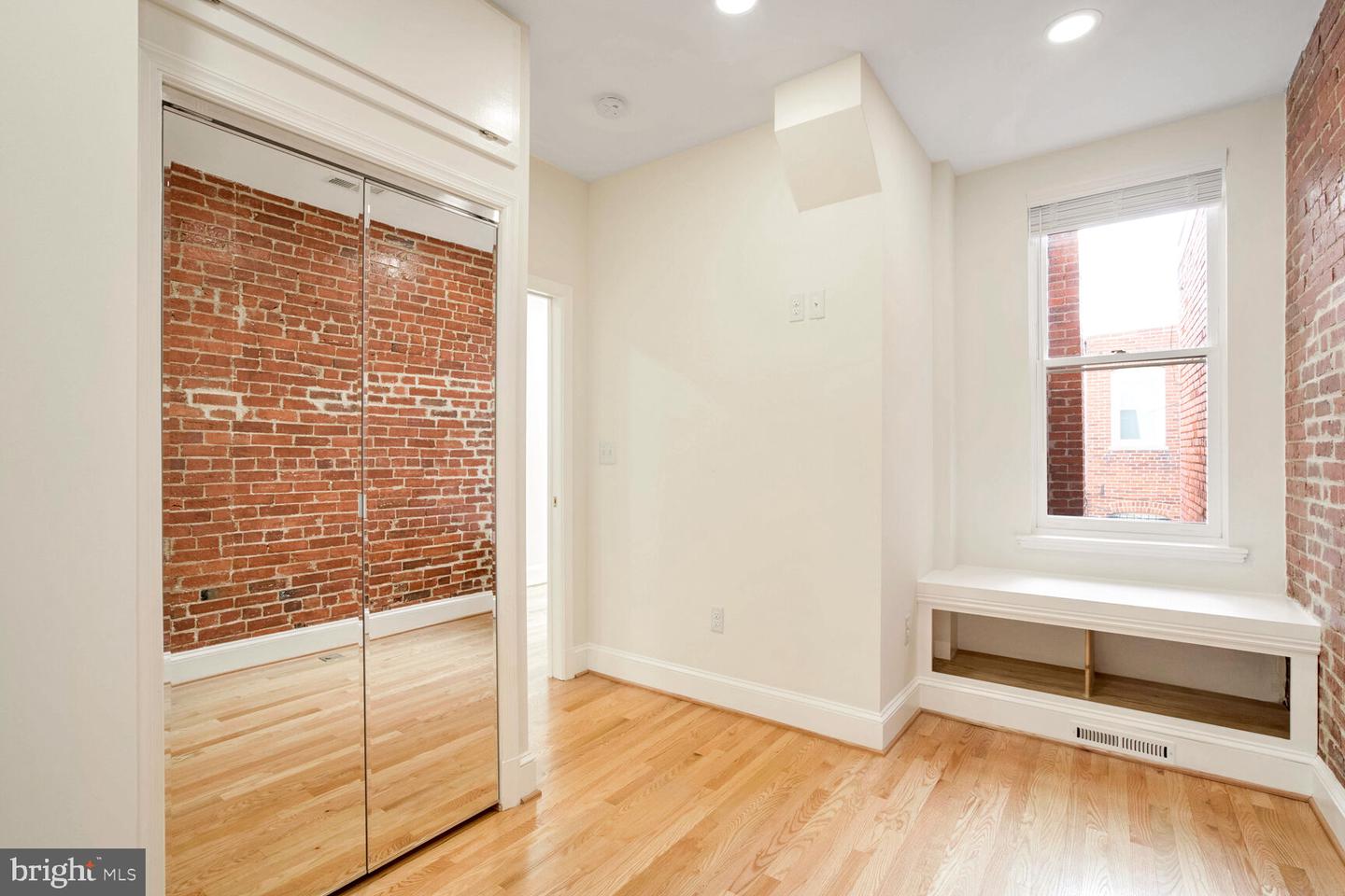 507 G St NE