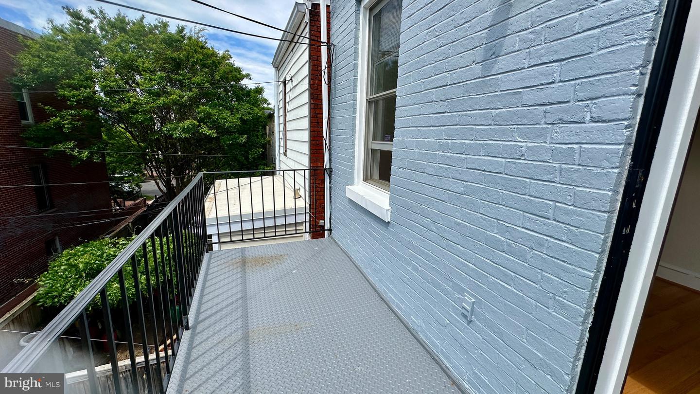 507 G St NE