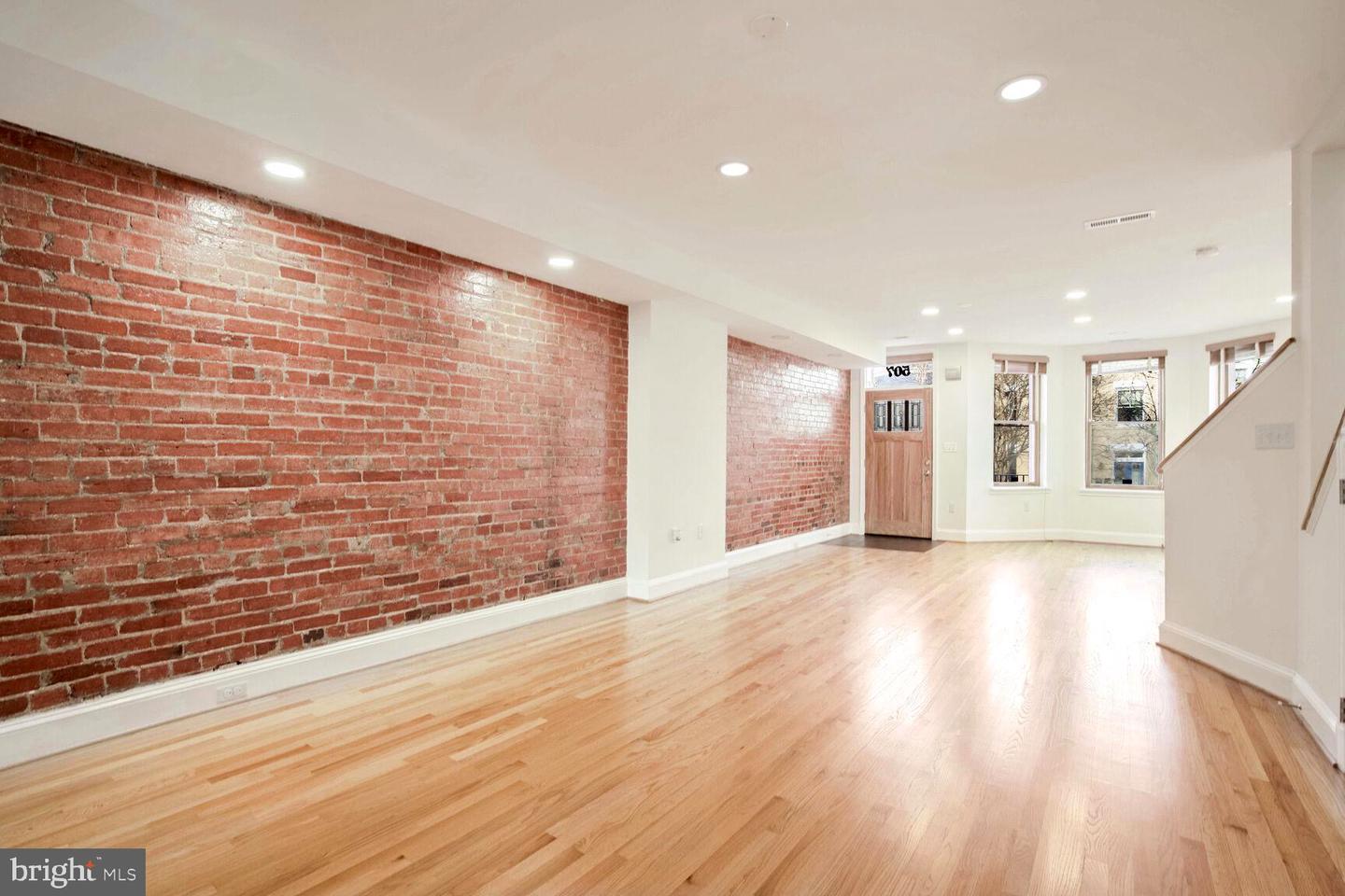 507 G St NE