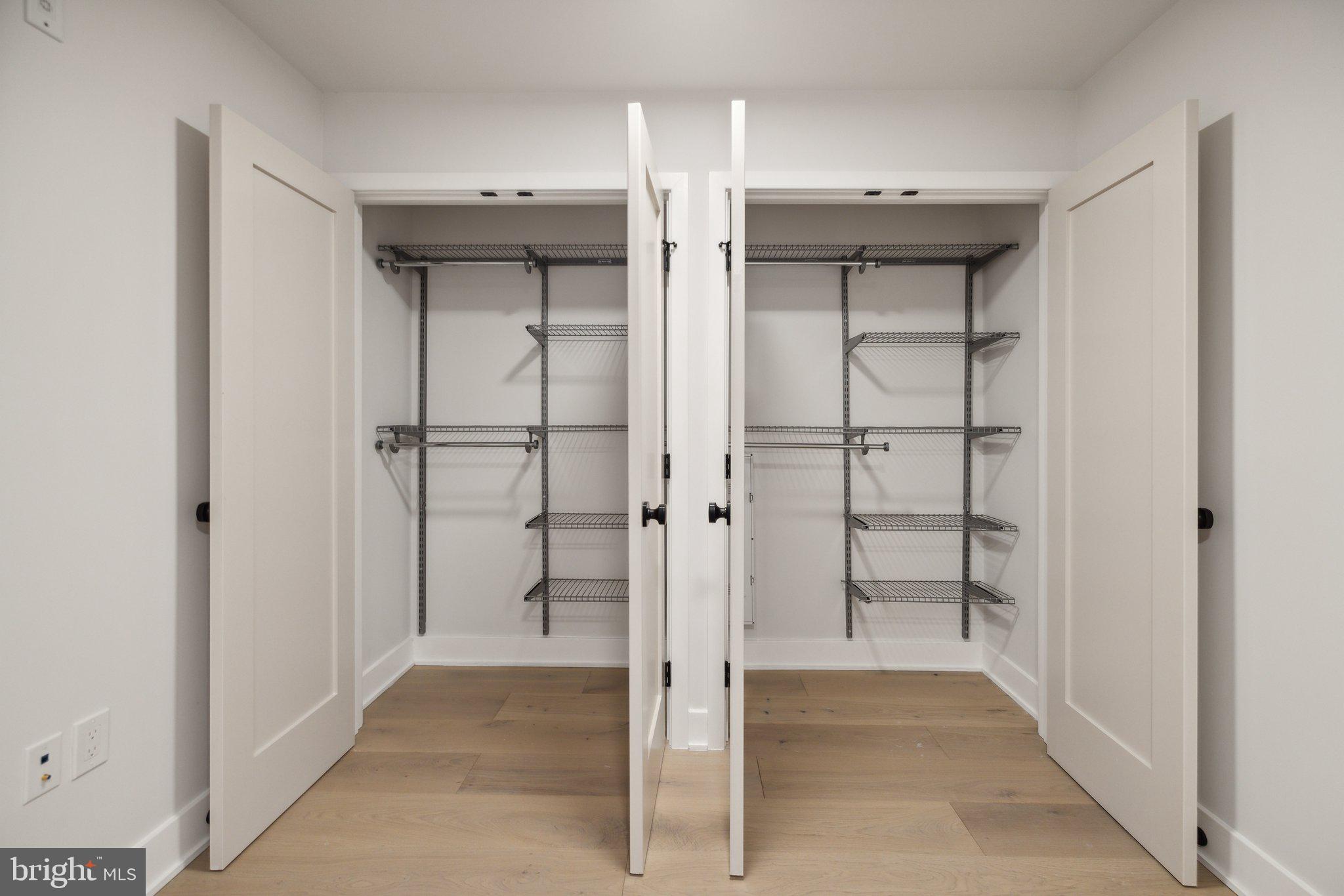 845 19TH STREET NE UNIT 6