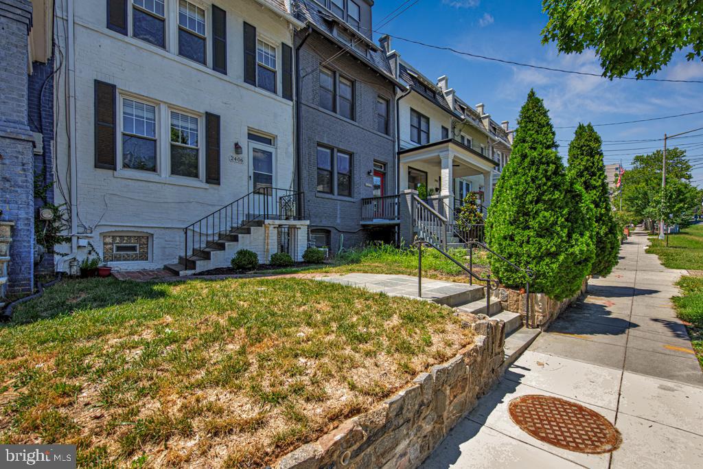 2406 37TH STREET NW