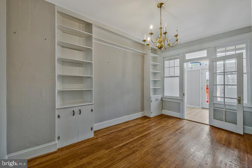 2406 37TH STREET NW
