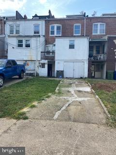 625 N AUGUSTA AVE