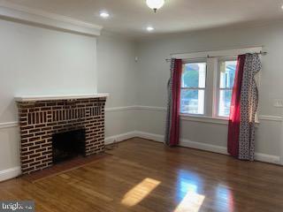 625 N AUGUSTA AVE