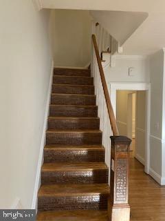 625 N AUGUSTA AVE