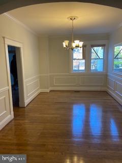 625 N AUGUSTA AVE
