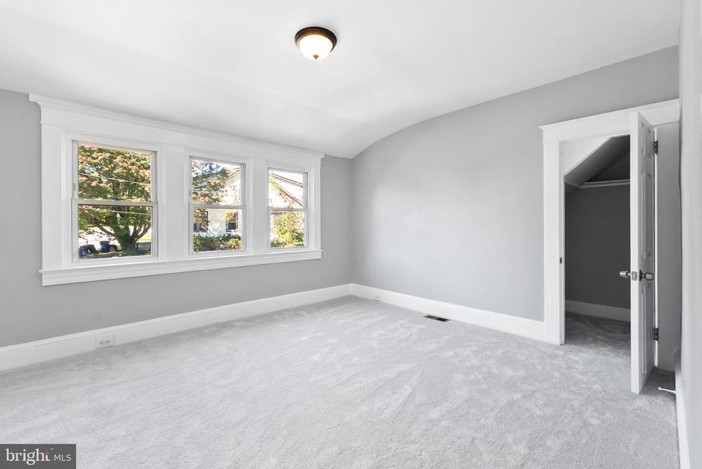 5211 EUGENE AVENUE