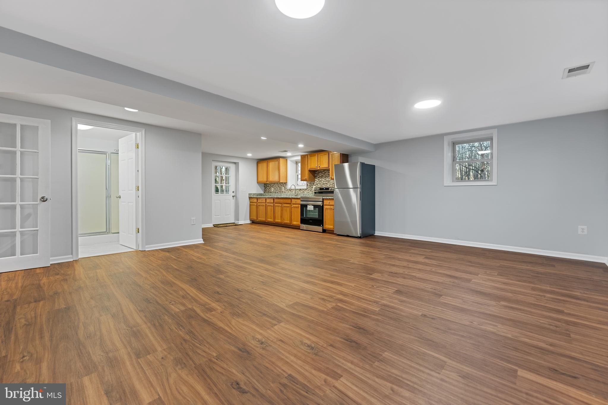 9910 Jonathan Dr
