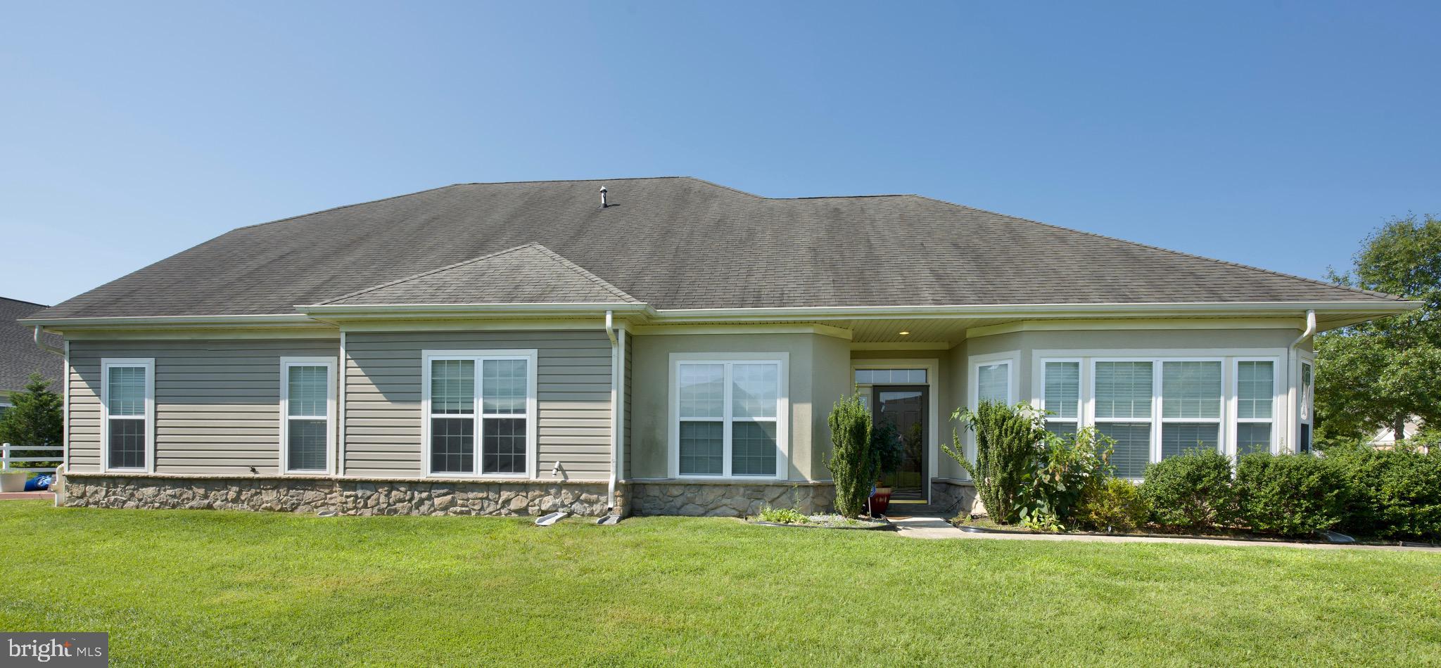 11156 Montclair Ct
