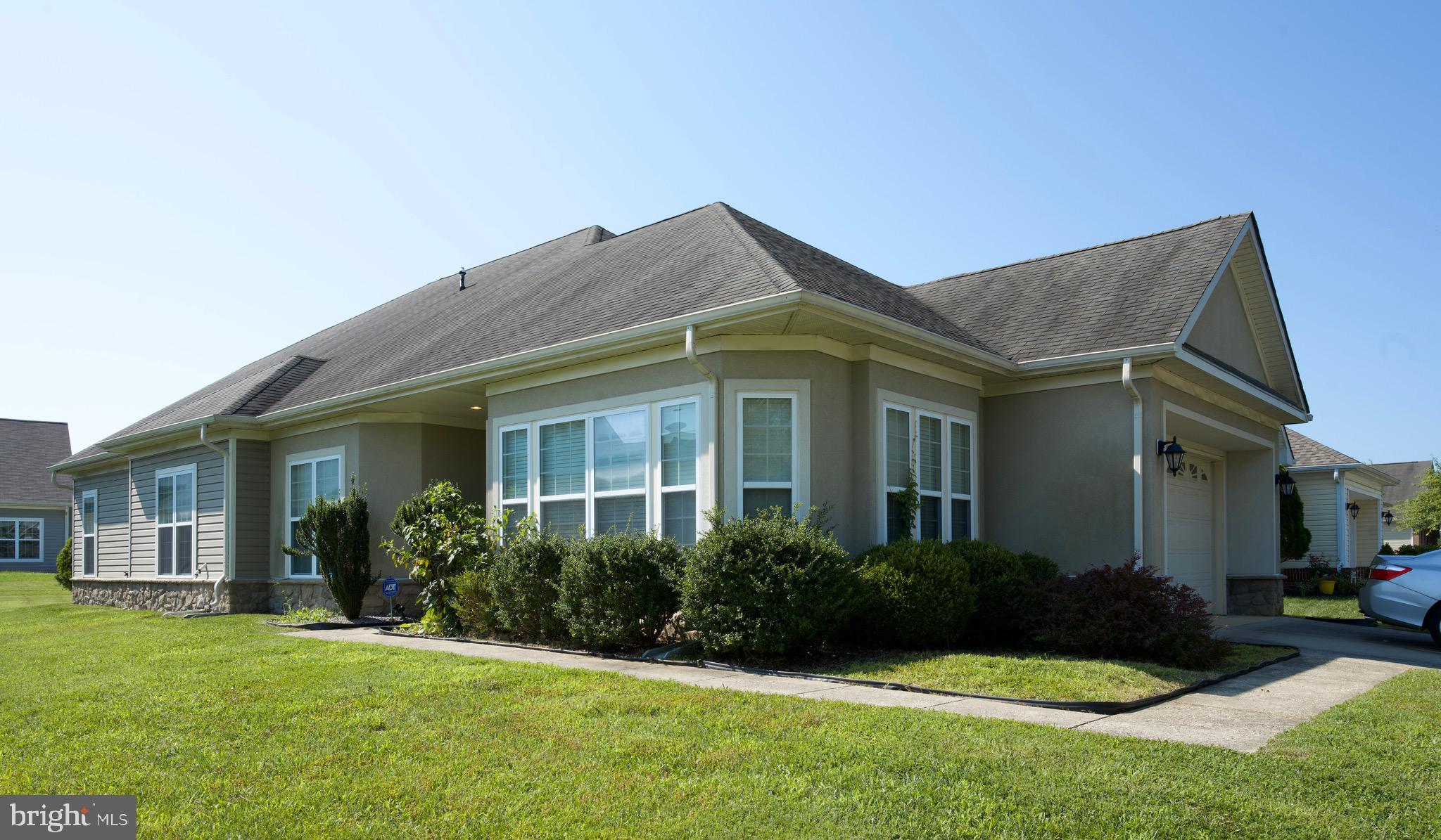 11156 Montclair Ct