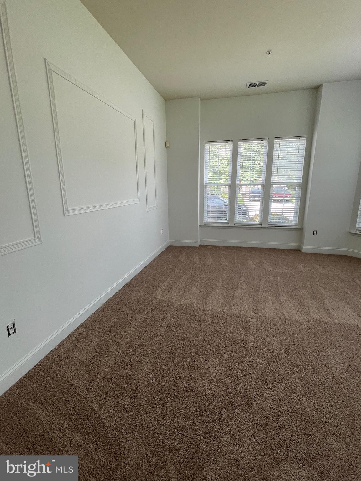 11156 Montclair Ct