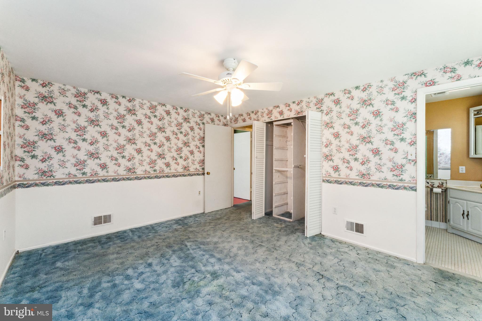 2529 Lisa Dr