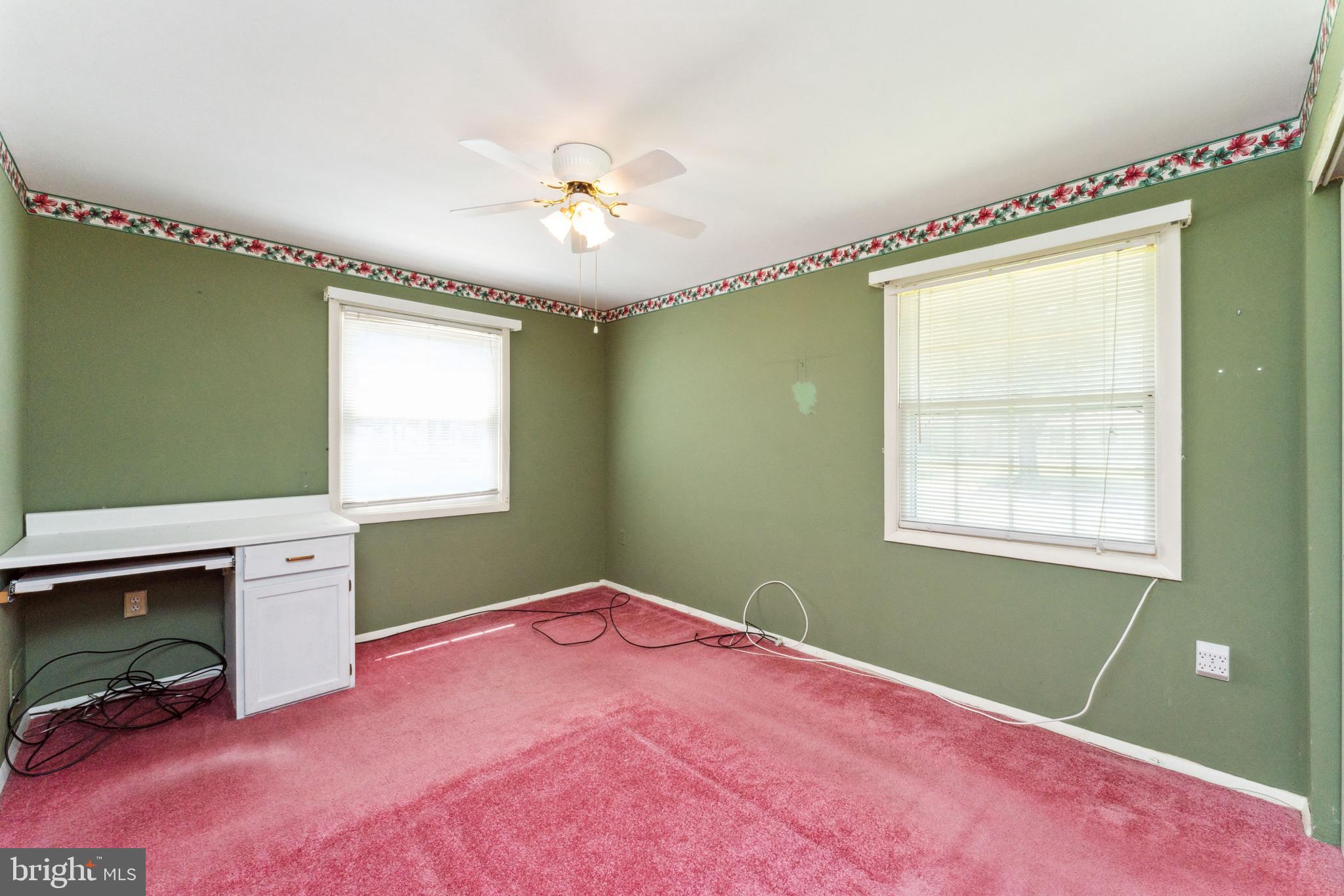 2529 Lisa Dr