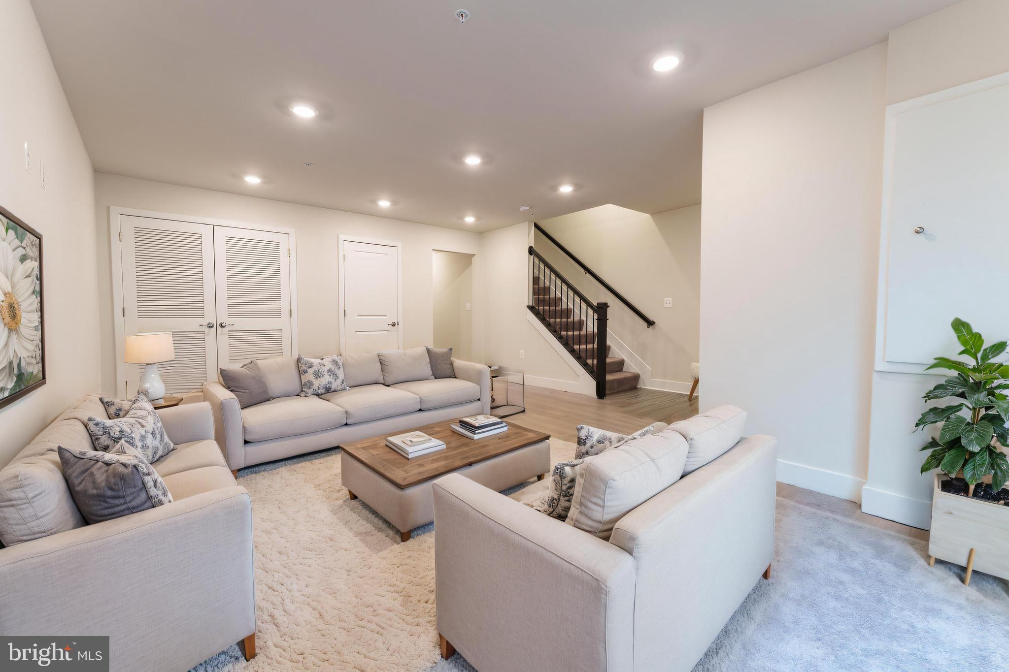 11519 Charlotte Bronte Ln