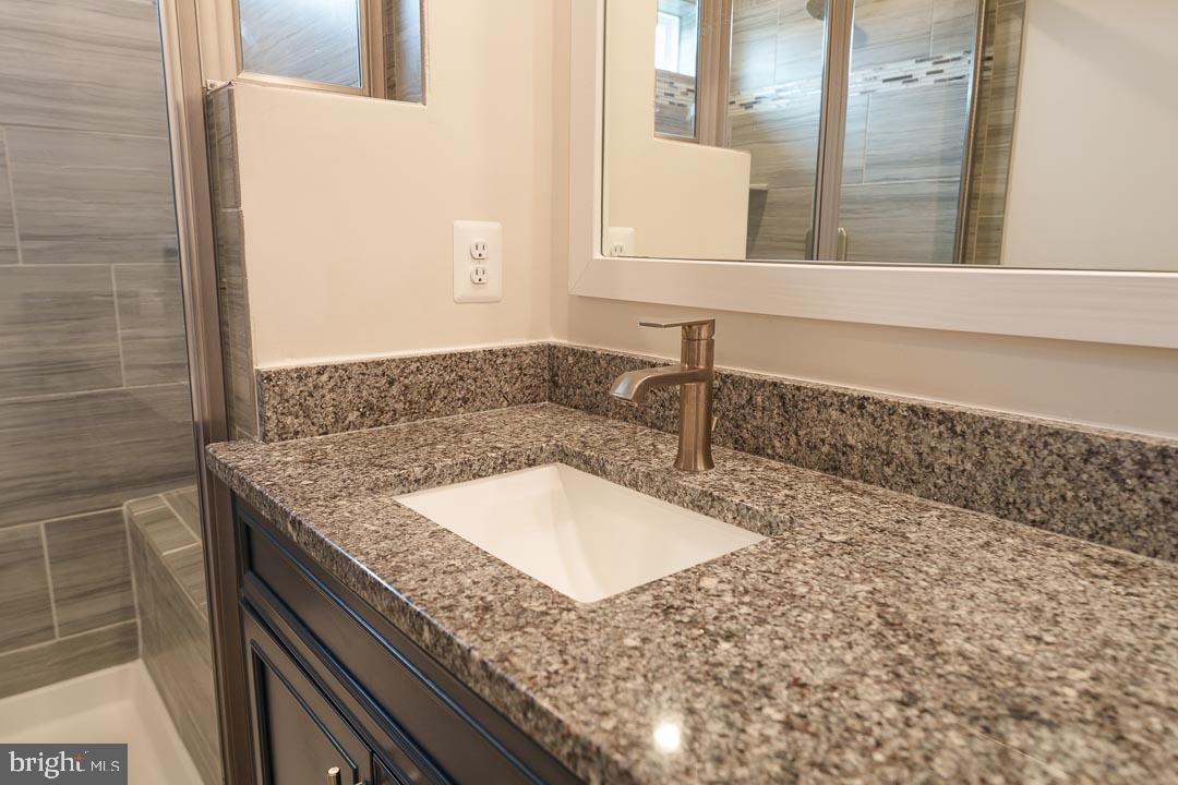 11519 Charlotte Bronte Ln