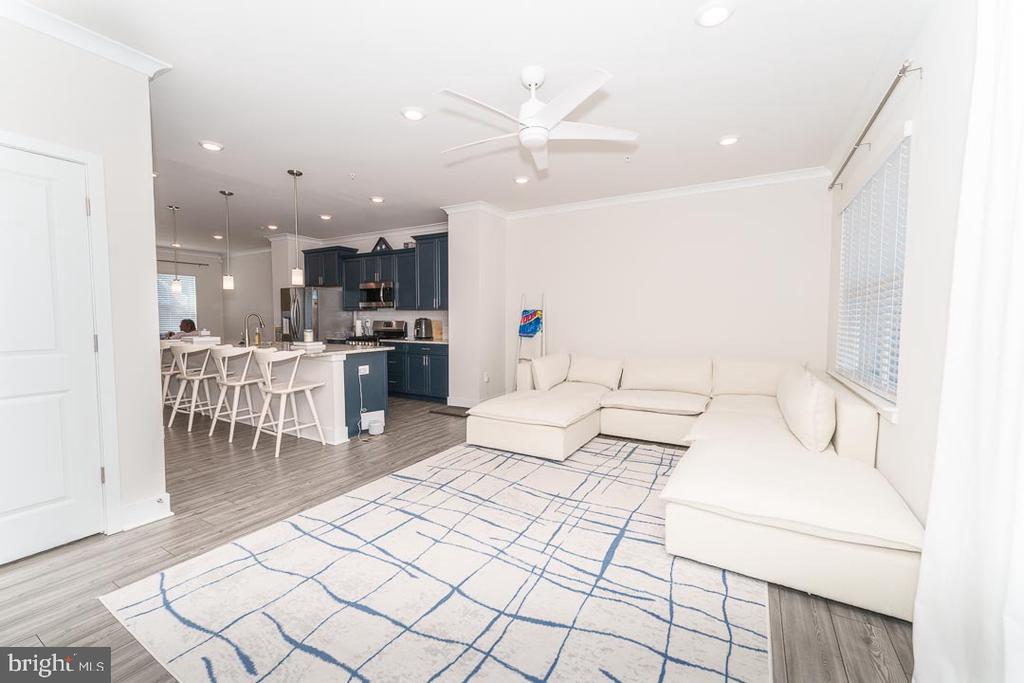 11519 Charlotte Bronte Ln