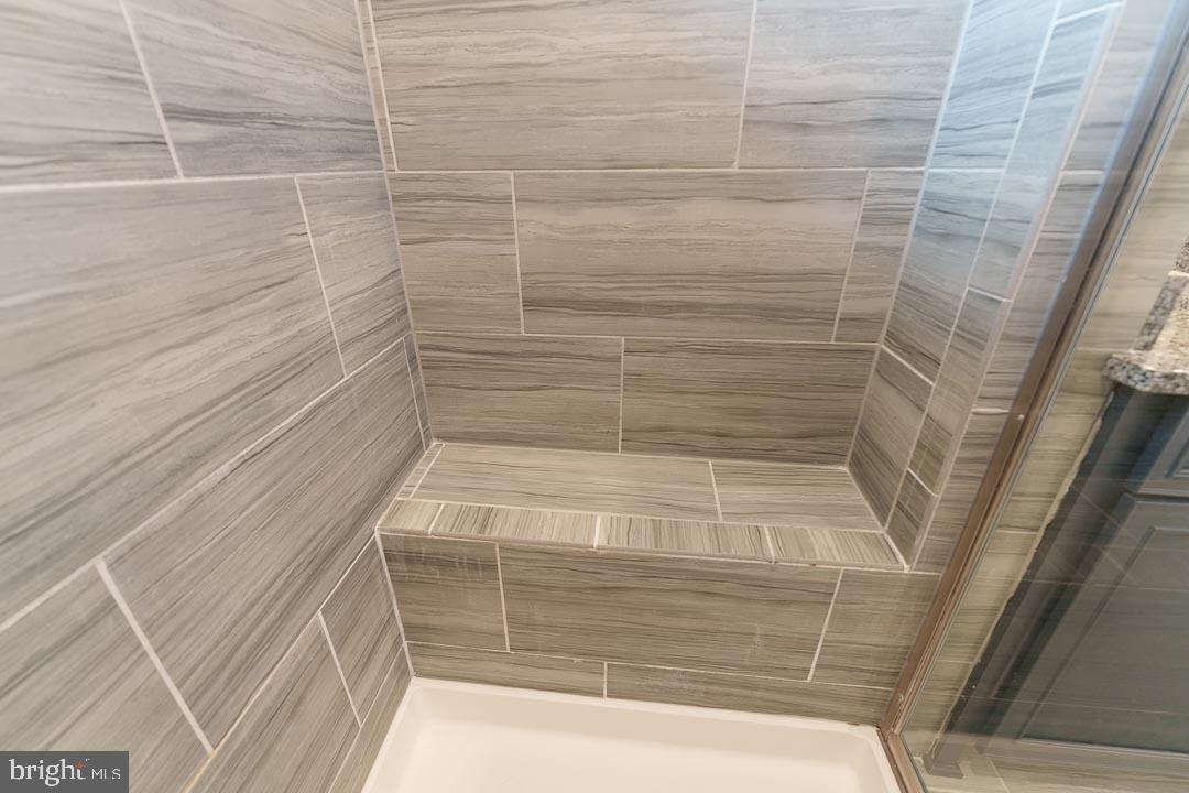 11519 Charlotte Bronte Ln