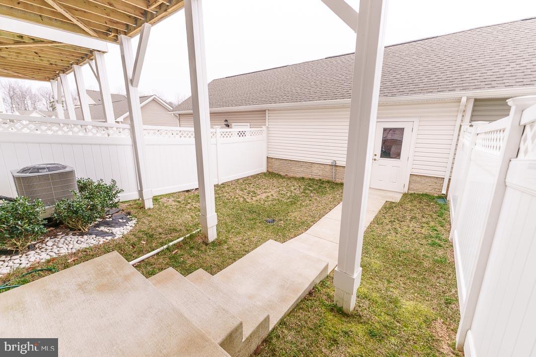 11519 Charlotte Bronte Ln