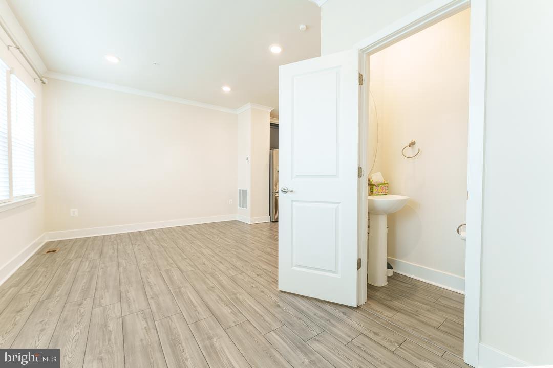 11519 Charlotte Bronte Ln