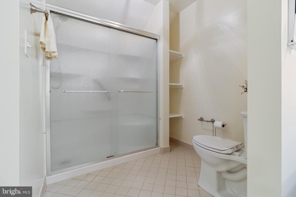 11670 GILBERT LANE