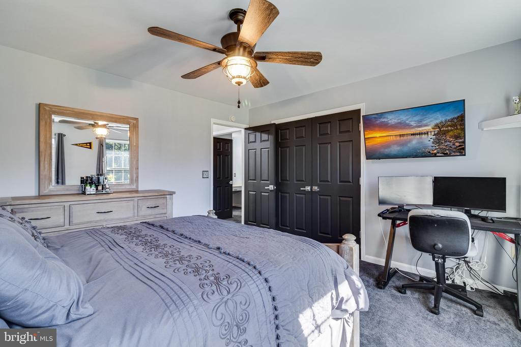 11670 GILBERT LANE