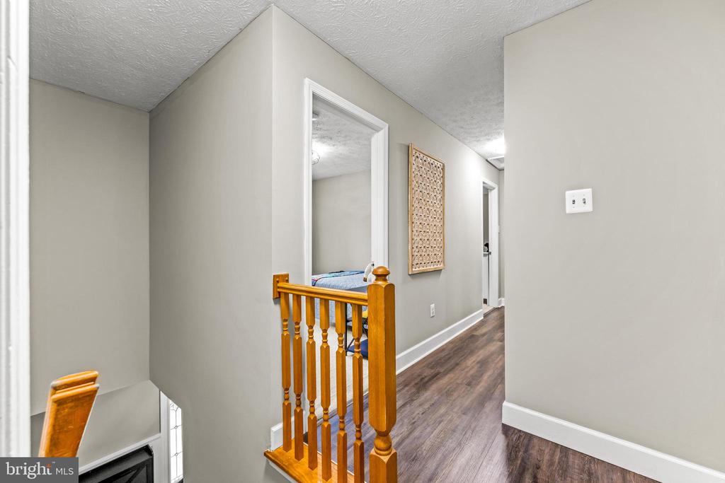 10602 ASHFORD CIRCLE
