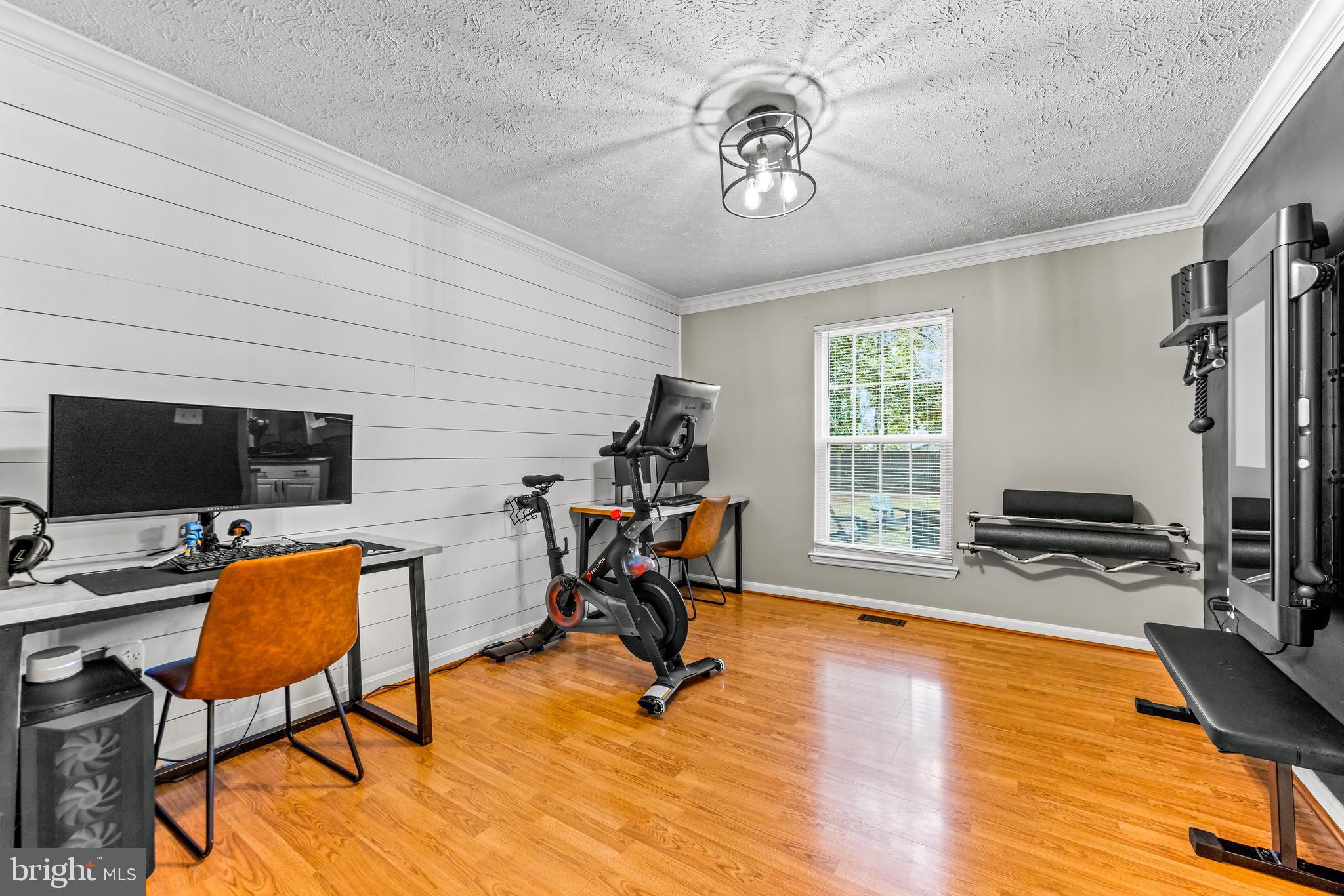 10602 ASHFORD CIRCLE