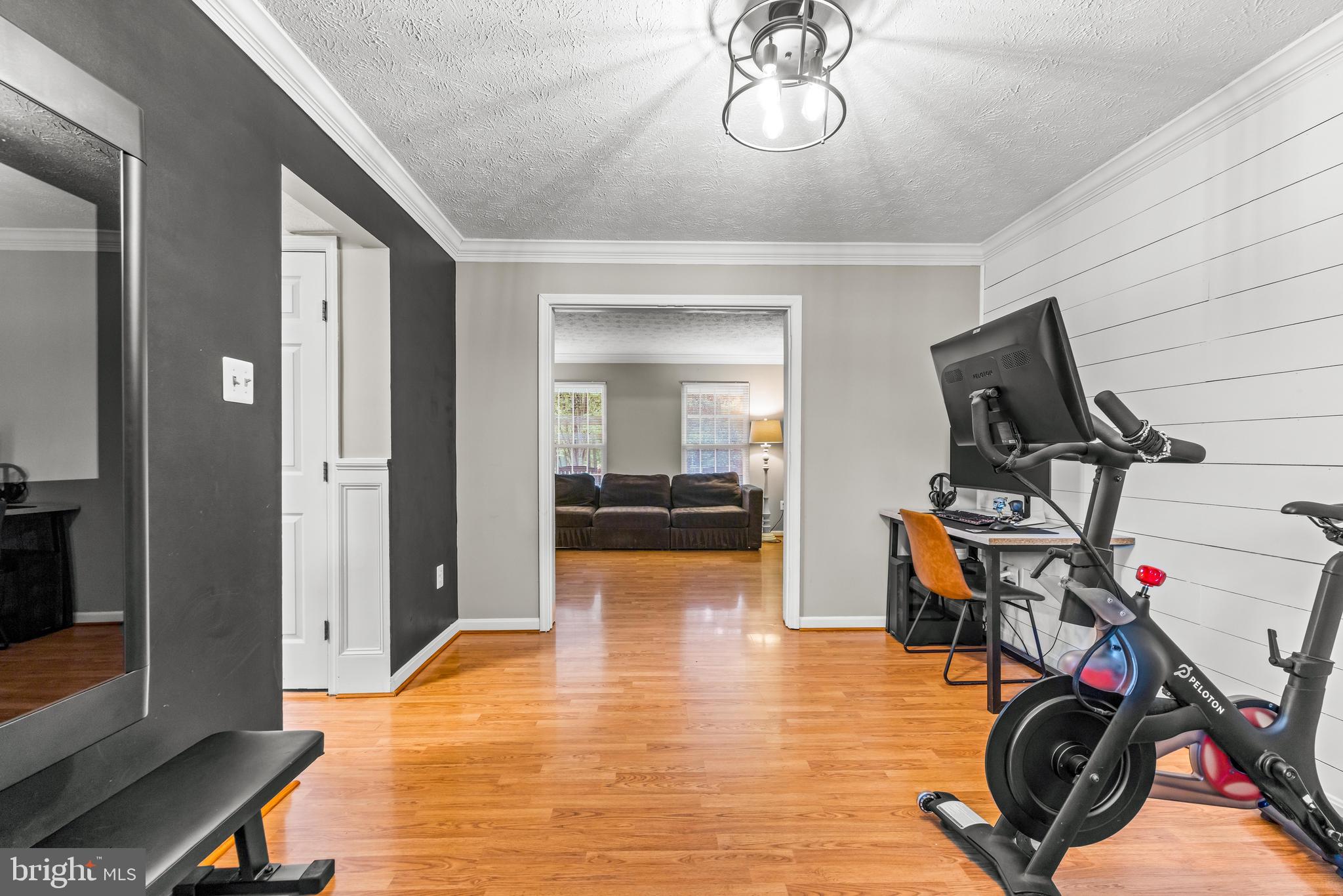 10602 ASHFORD CIRCLE