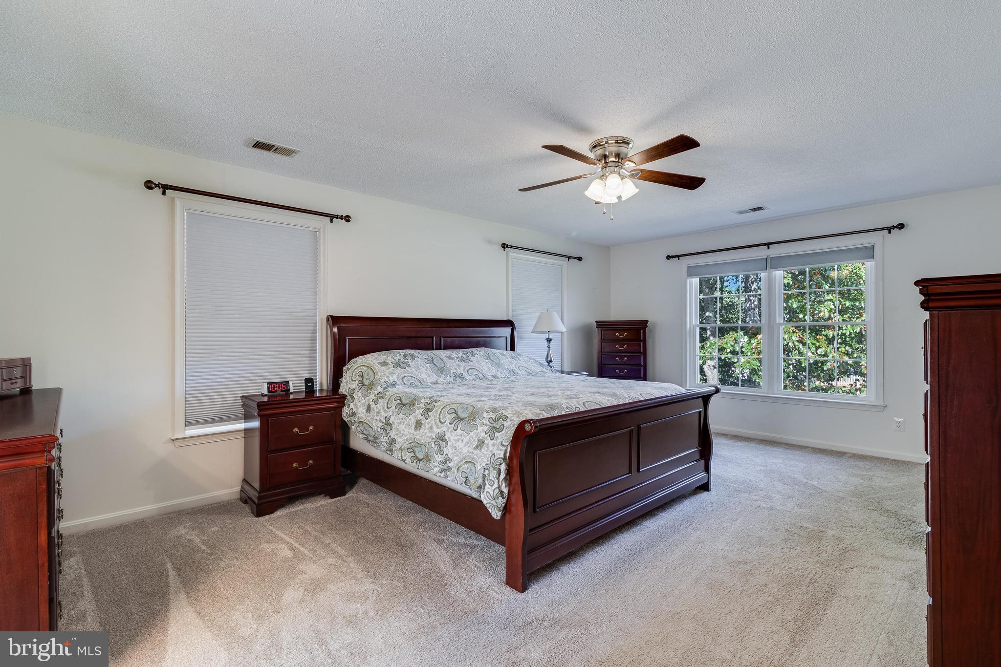 1012 NORTHAMPTON DRIVE