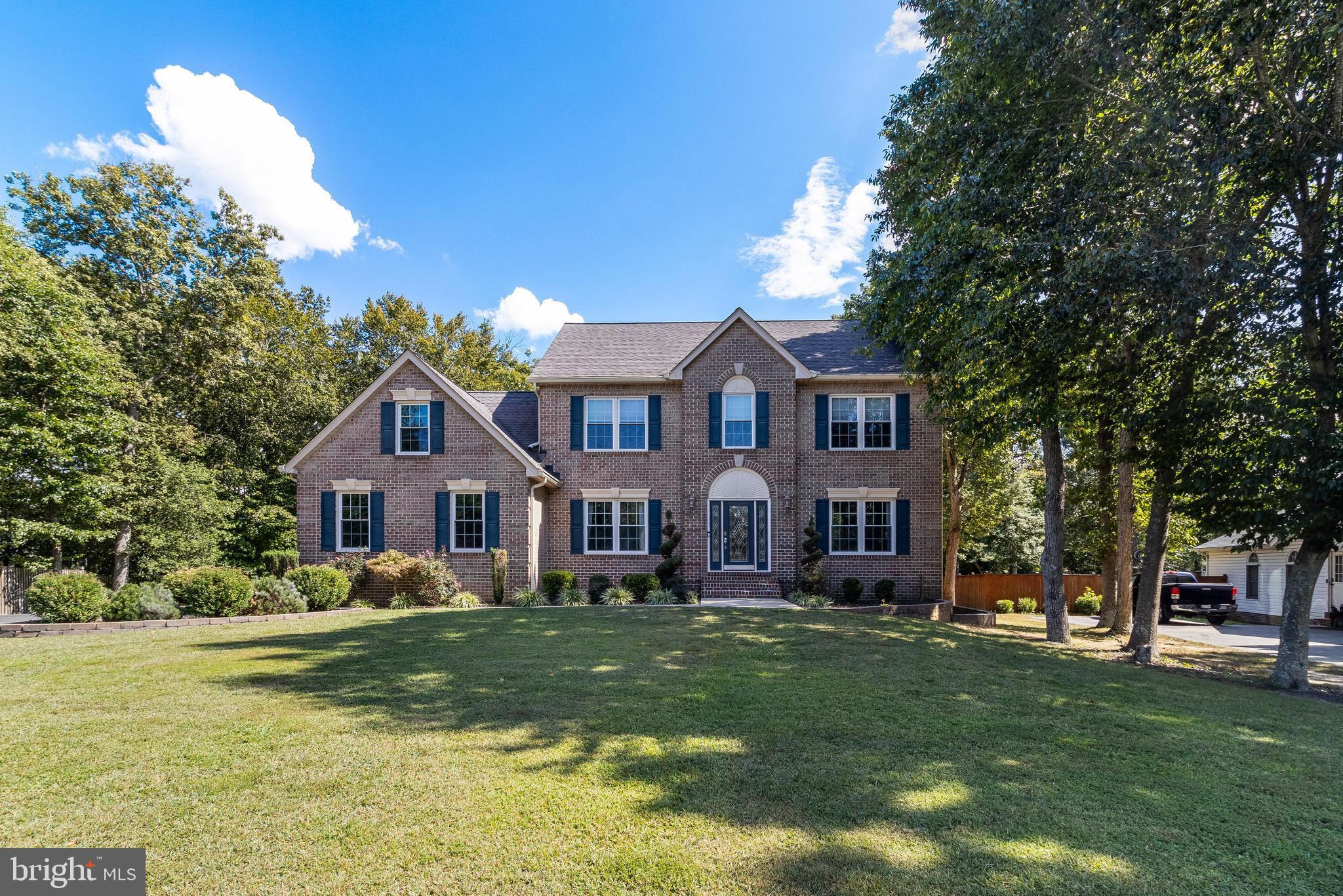 1012 NORTHAMPTON DRIVE