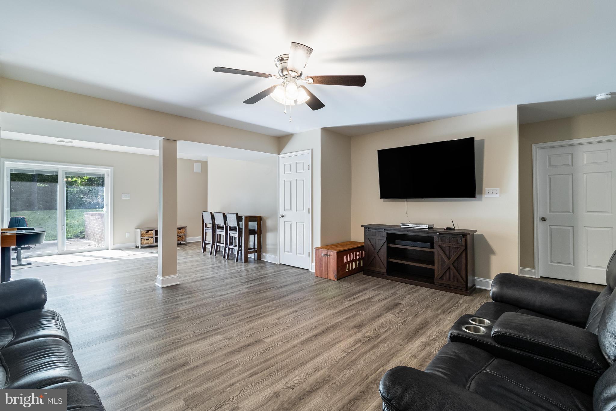 1012 NORTHAMPTON DRIVE