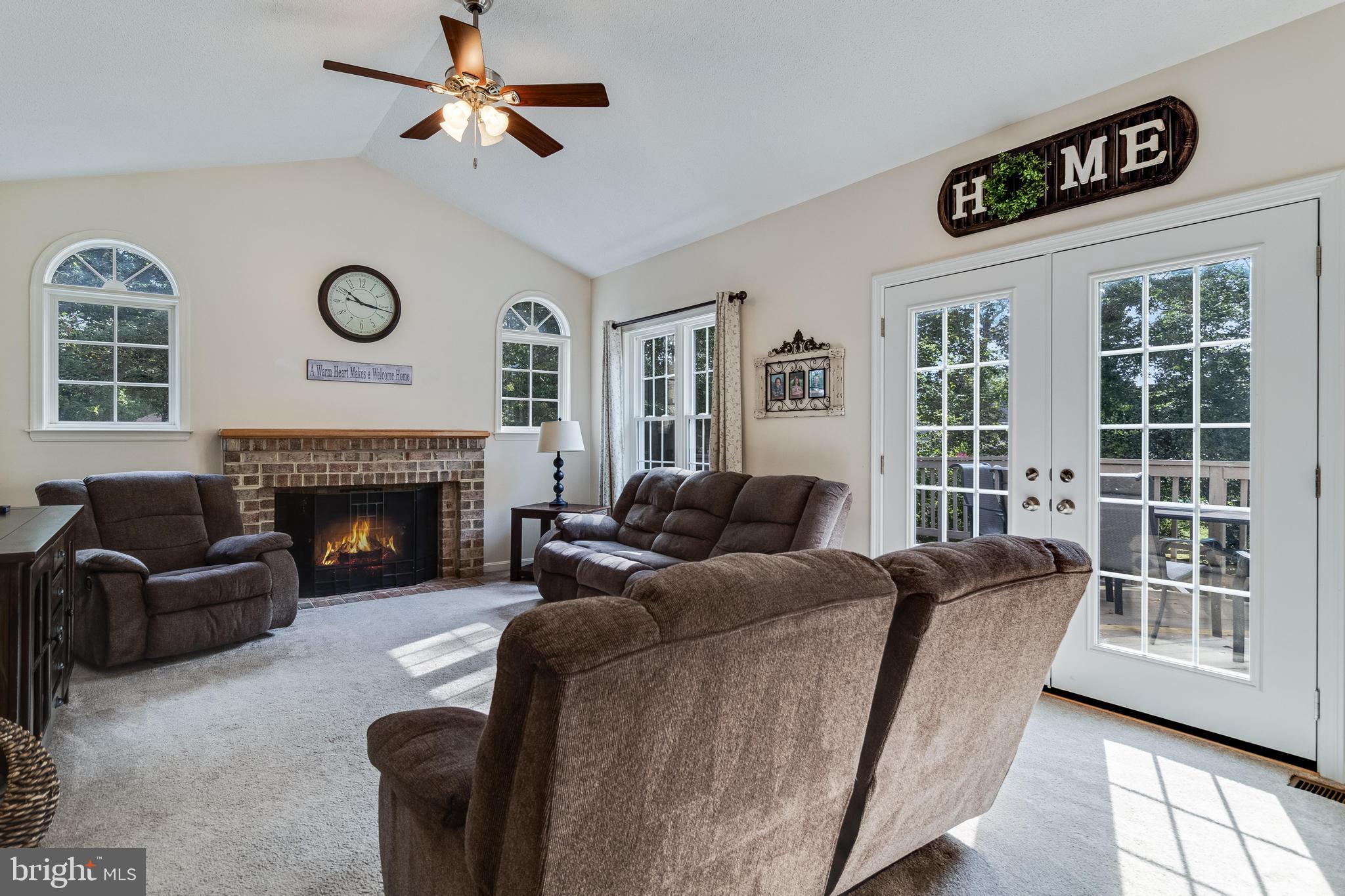 1012 NORTHAMPTON DRIVE