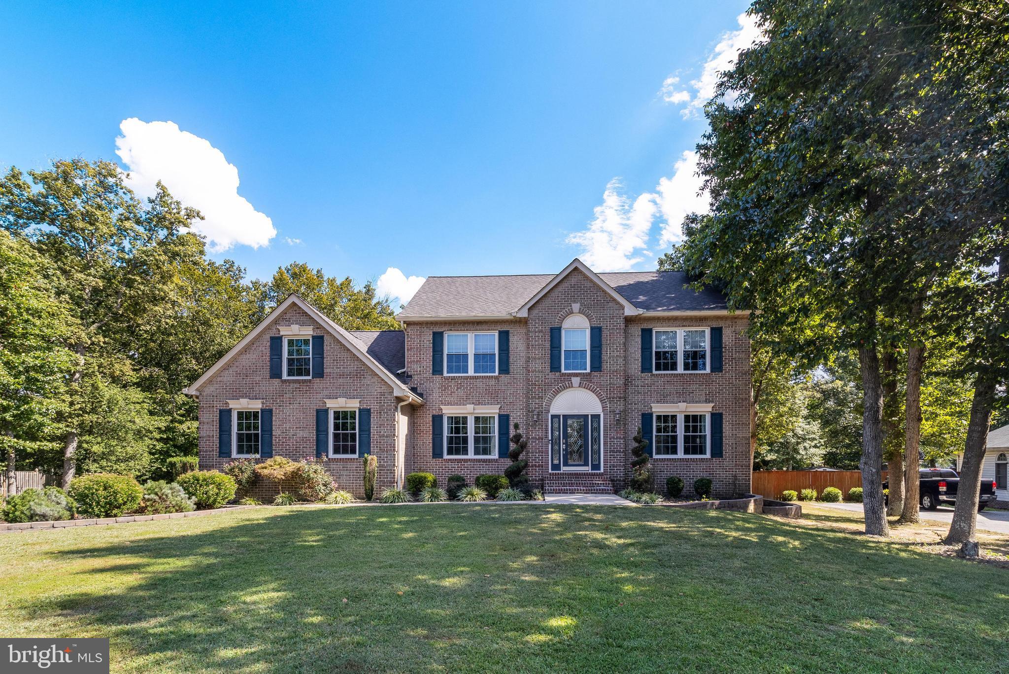 1012 NORTHAMPTON DRIVE