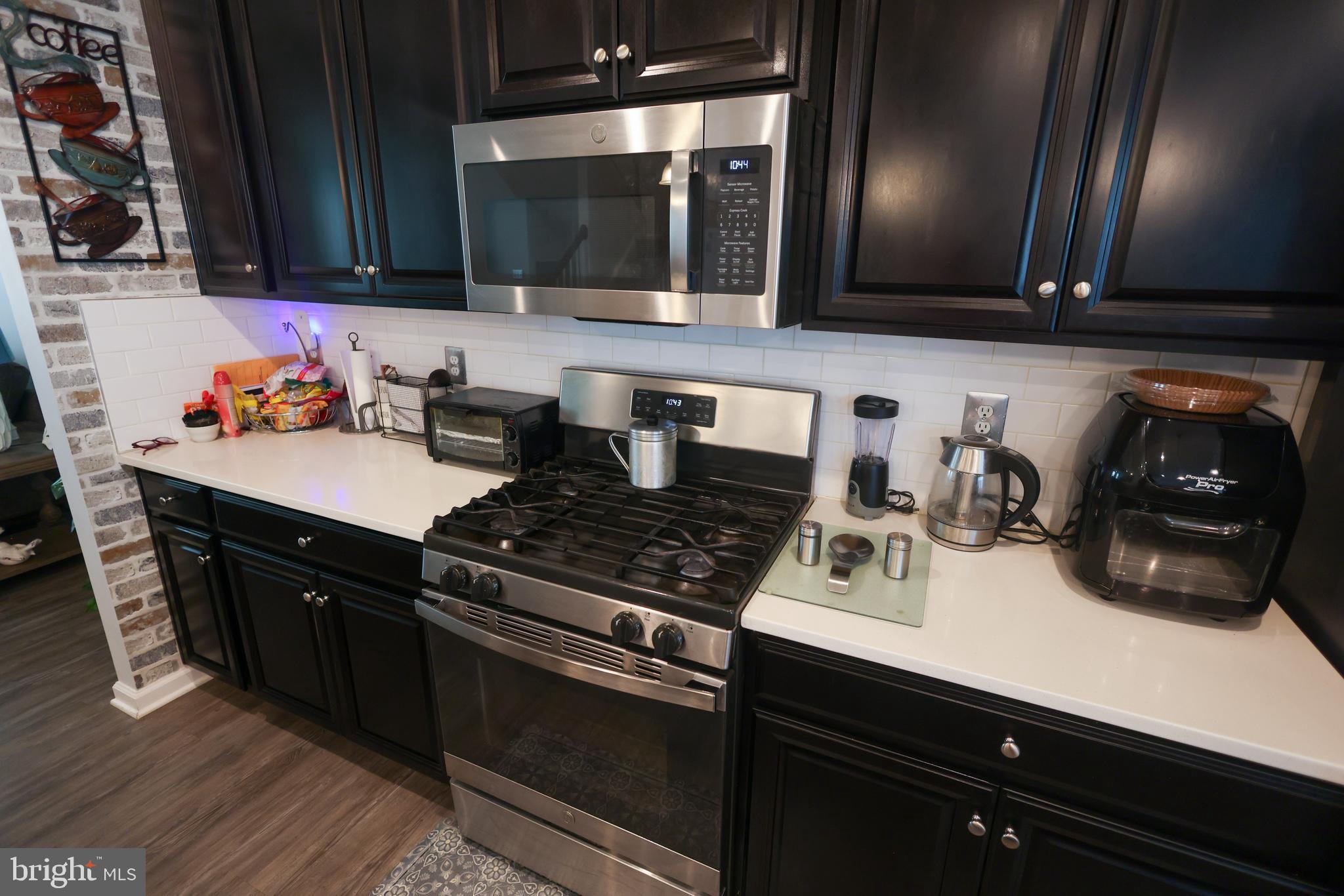 3756 CHARTERHOUSE ALLEY