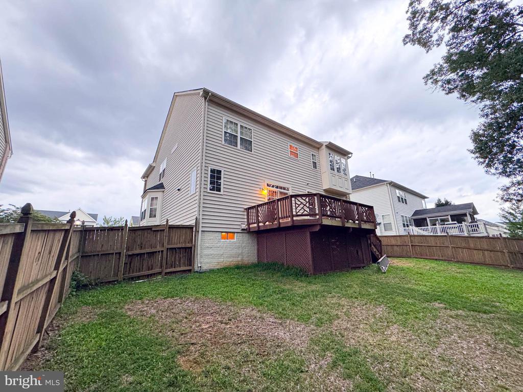 2039 DOWNSHIRE COURT
