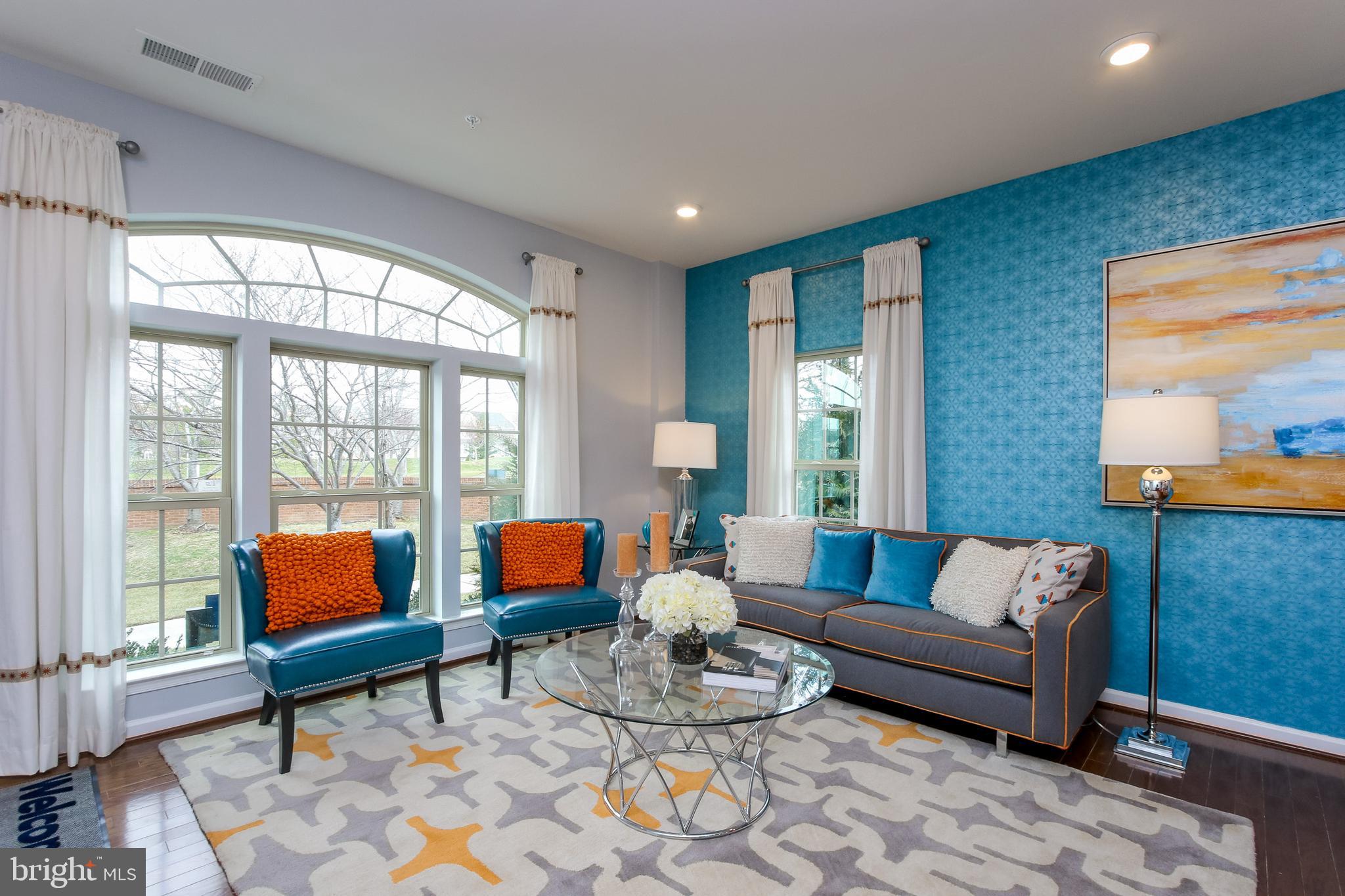 10968 Presidential Pkwy #E