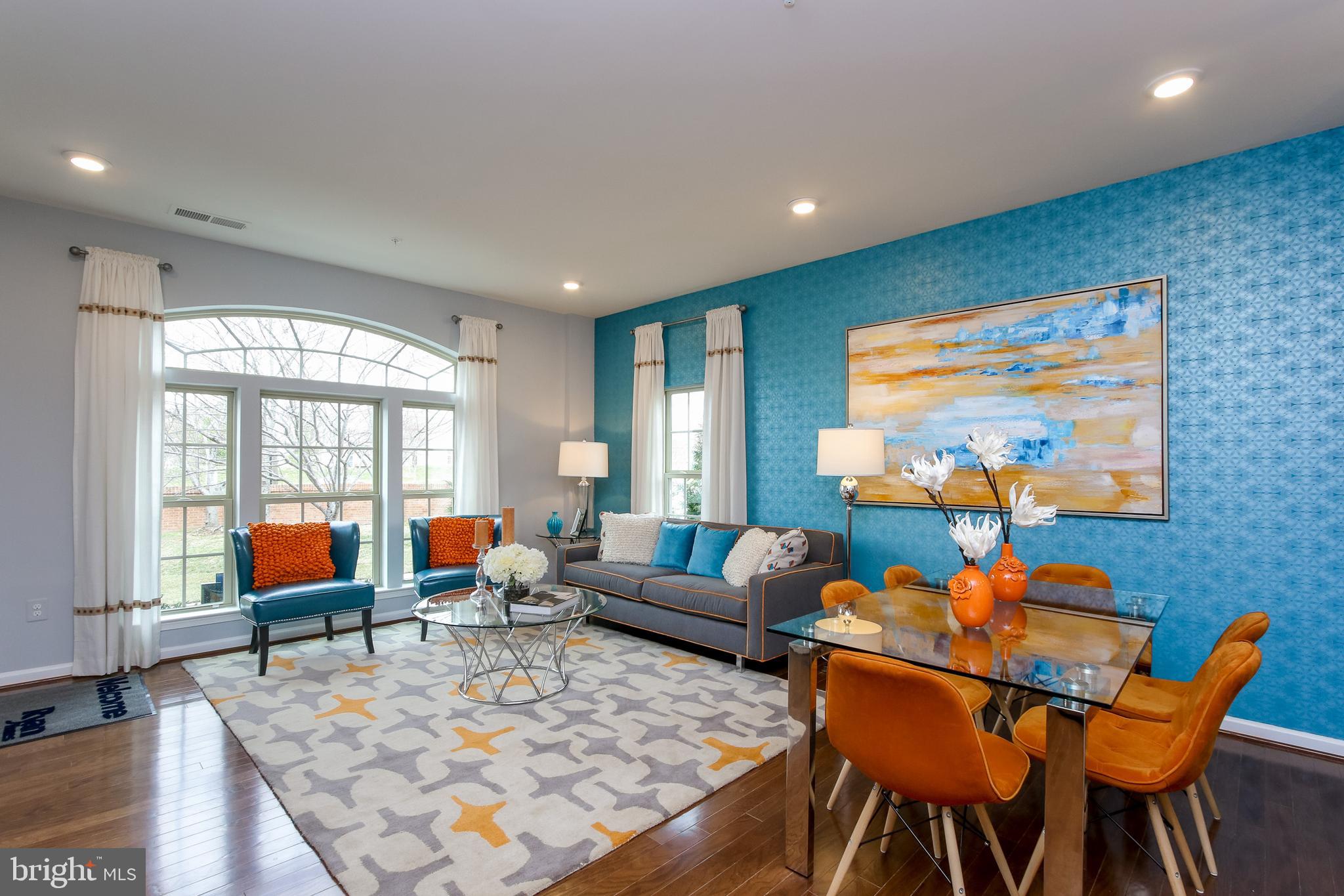 10968 Presidential Pkwy #E