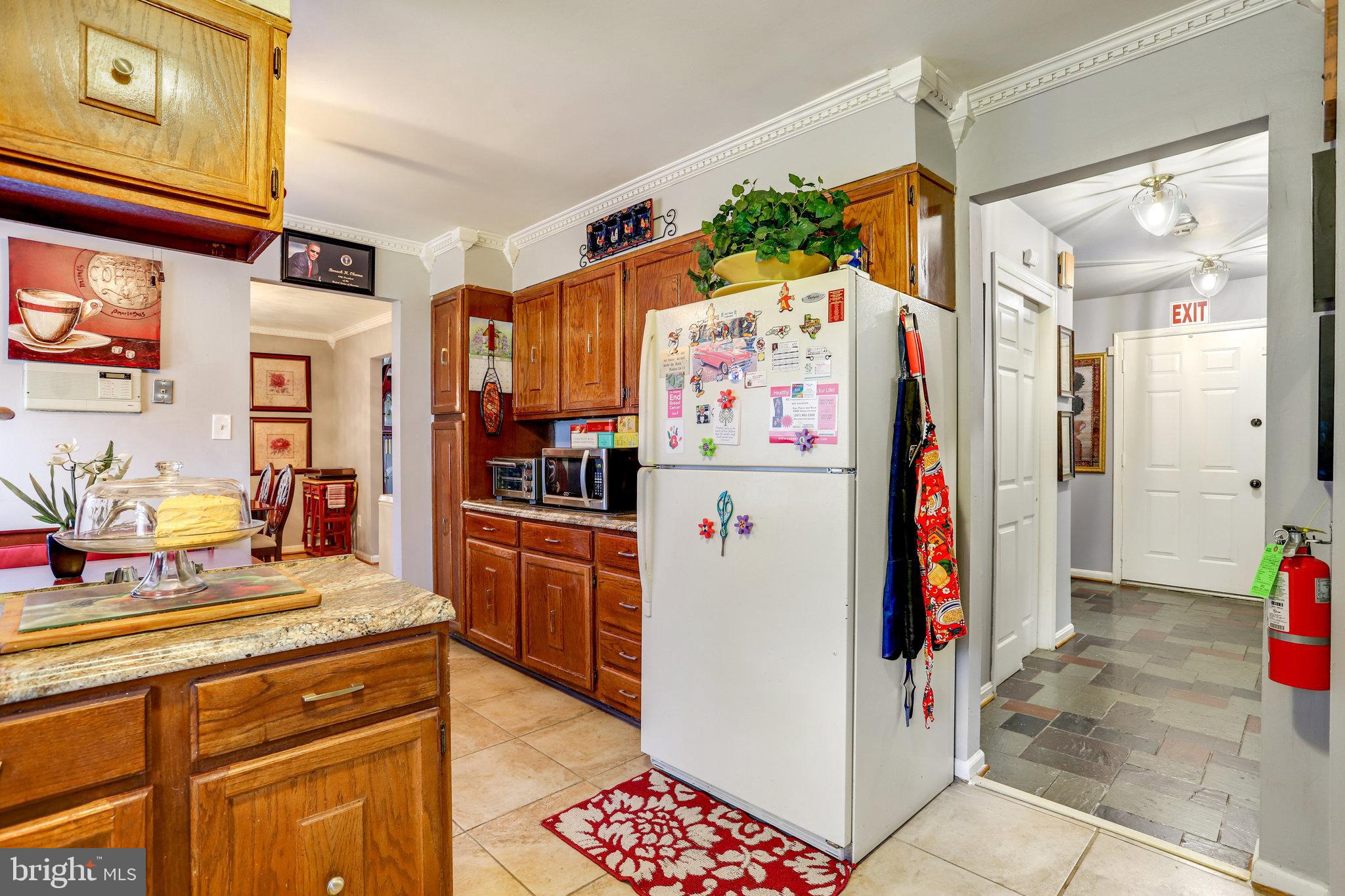11401 Dundee Dr