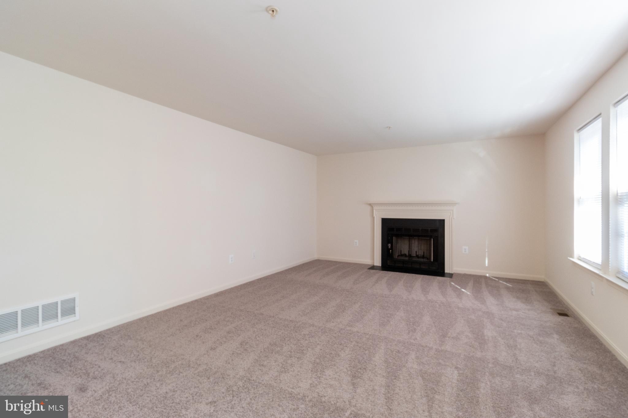 8416 Church Ln