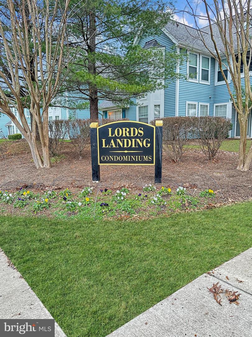 13514 Lord Sterling Pl #7-3