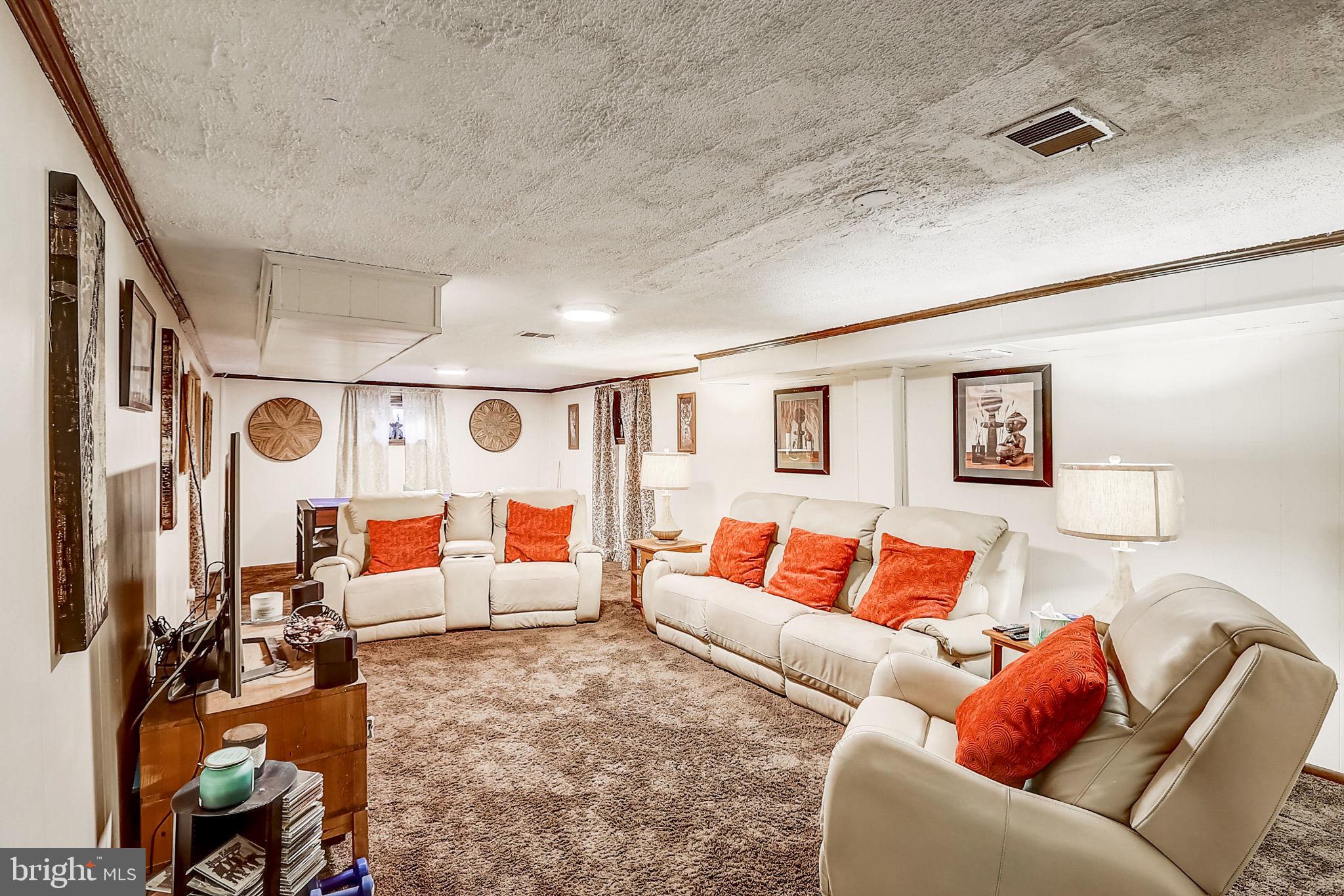 2604 Fort Dr