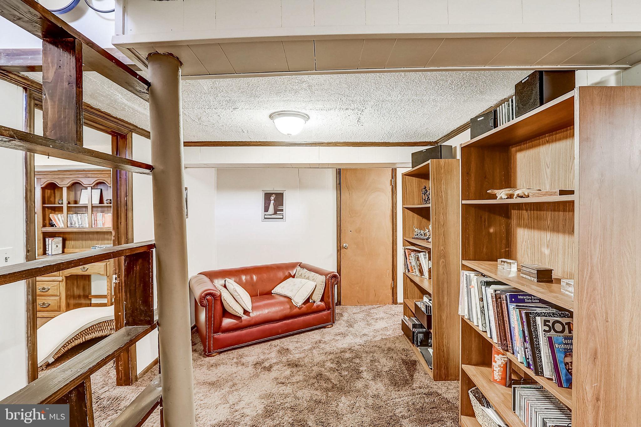 2604 Fort Dr