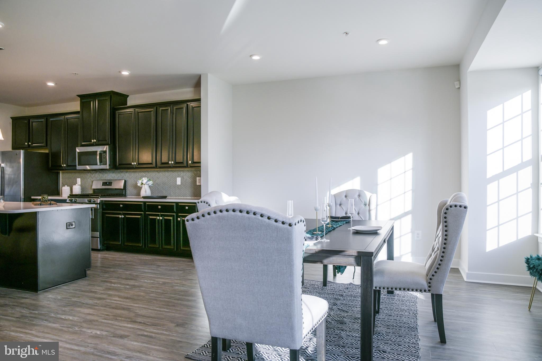 5606 Richmanor Ter