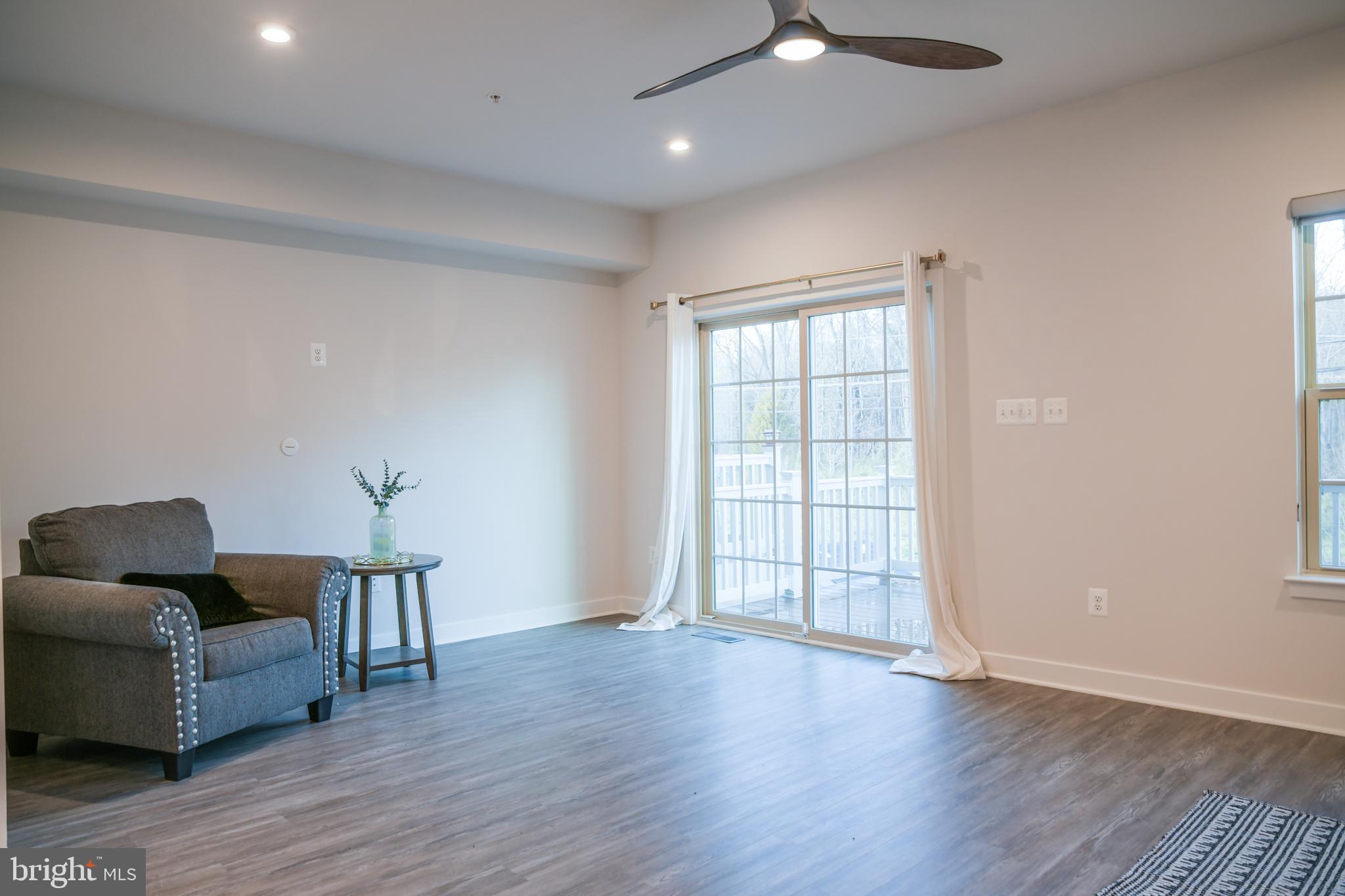 5606 Richmanor Ter