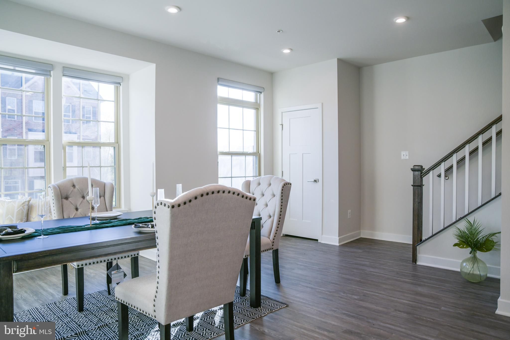 5606 Richmanor Ter