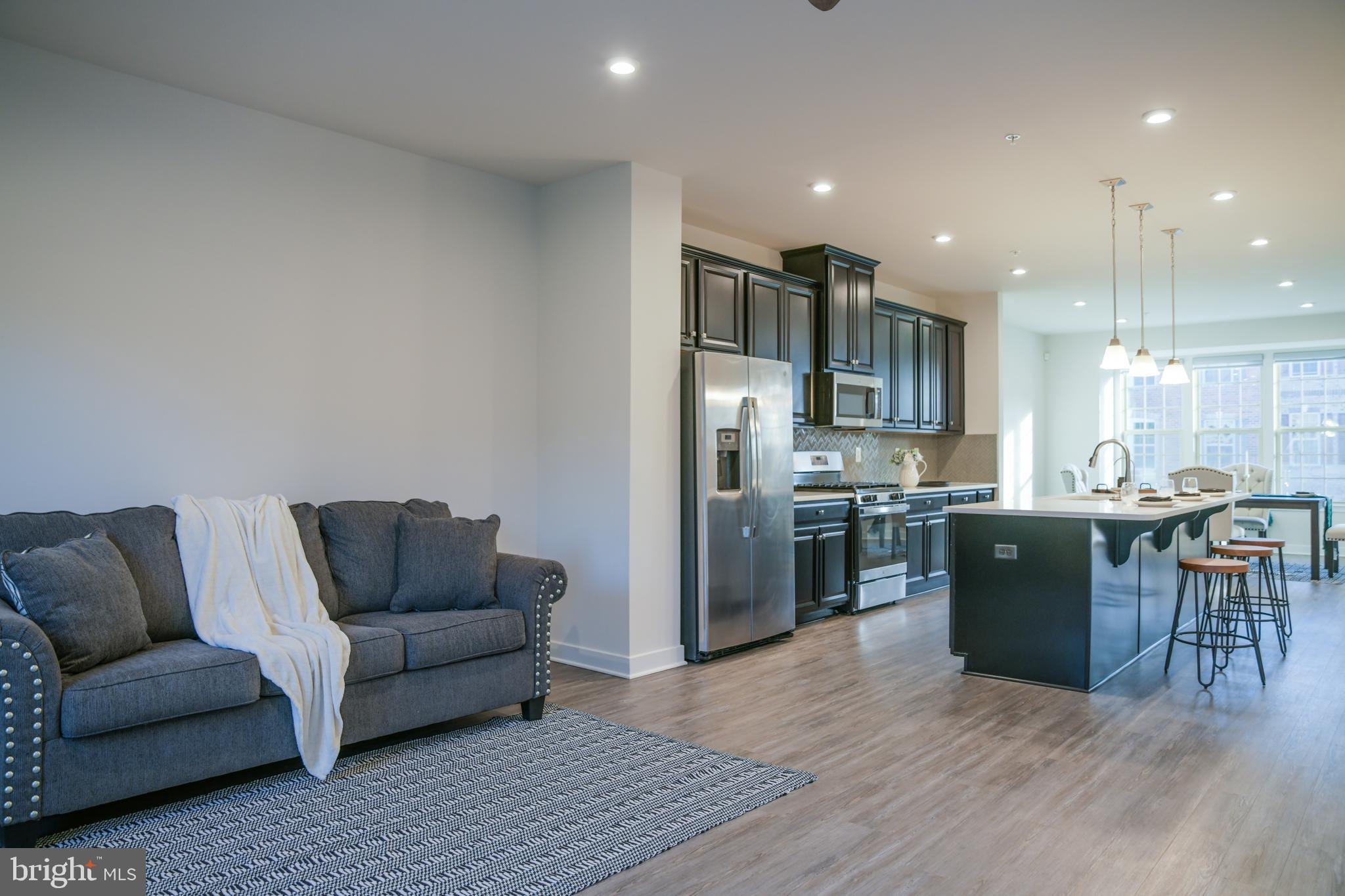5606 Richmanor Ter