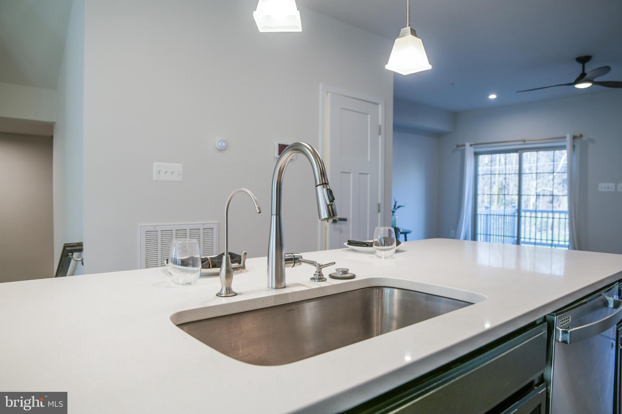 5606 Richmanor Ter