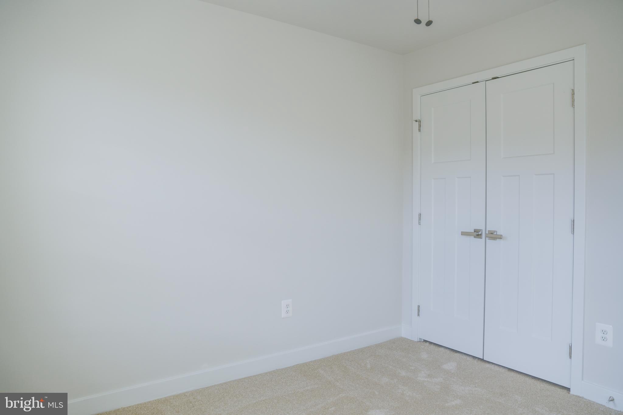 5606 Richmanor Ter