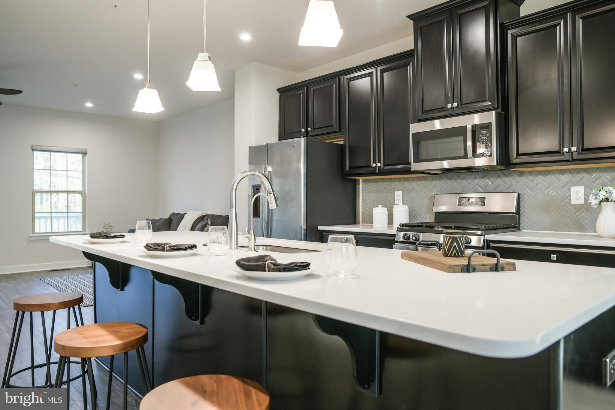 5606 Richmanor Ter